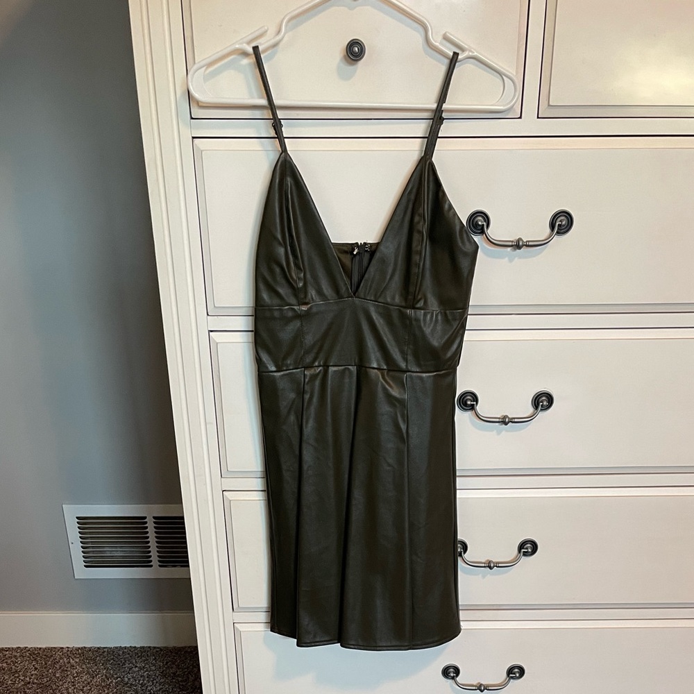 Miss guided green faux leather dress